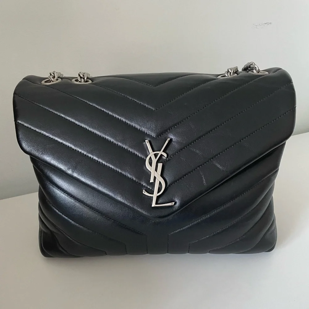 Yves Saint Laurent Black Shoulder Bag - Picture 2 of 6